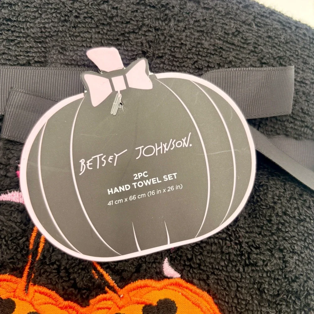 Betsey Johnson Halloween Pumpkin Cherry Hand Towel Set 2PC Black Pink Cotton NEW